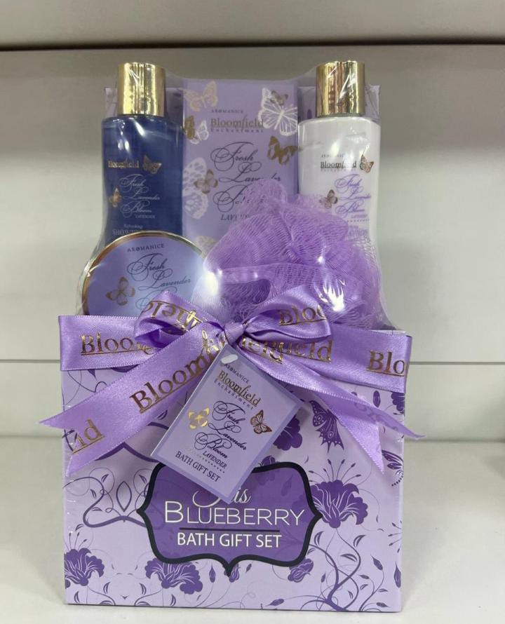 AROMANICE- Bloomfield Fresh Lavender Bath Gift Set